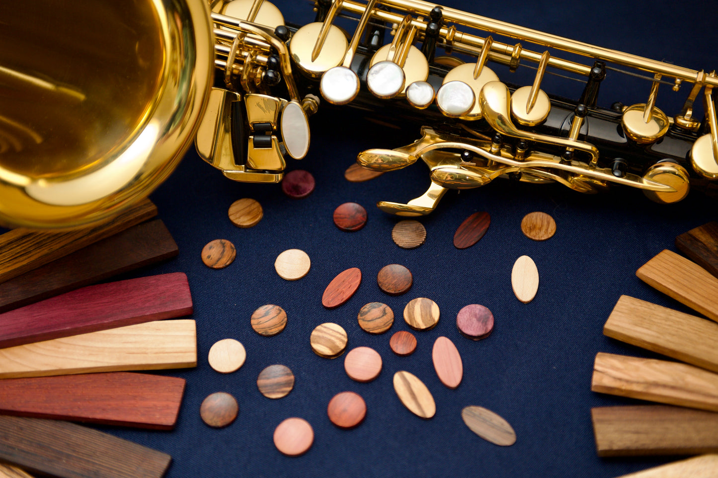 Saxophone Pearls in Solid Wood