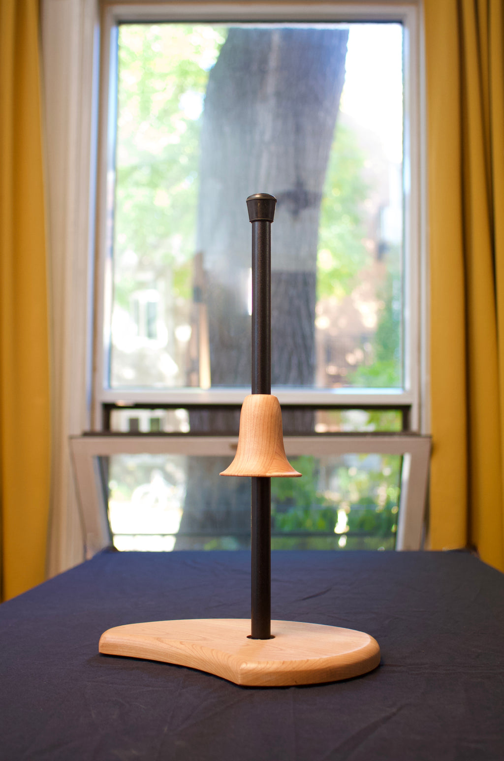 Saxophone Stand in Solid Wood
