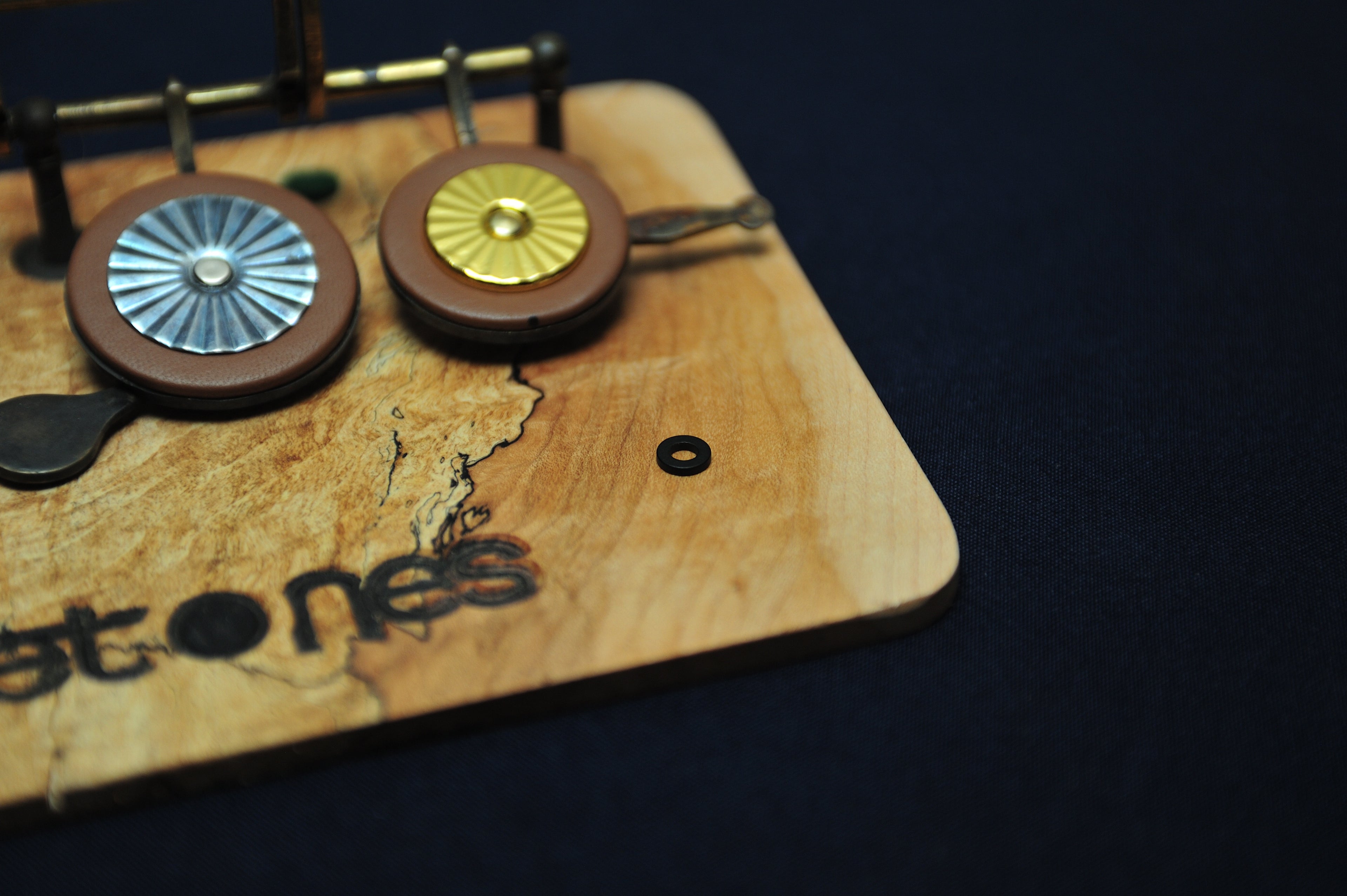 Pre-Magnetized Resonators