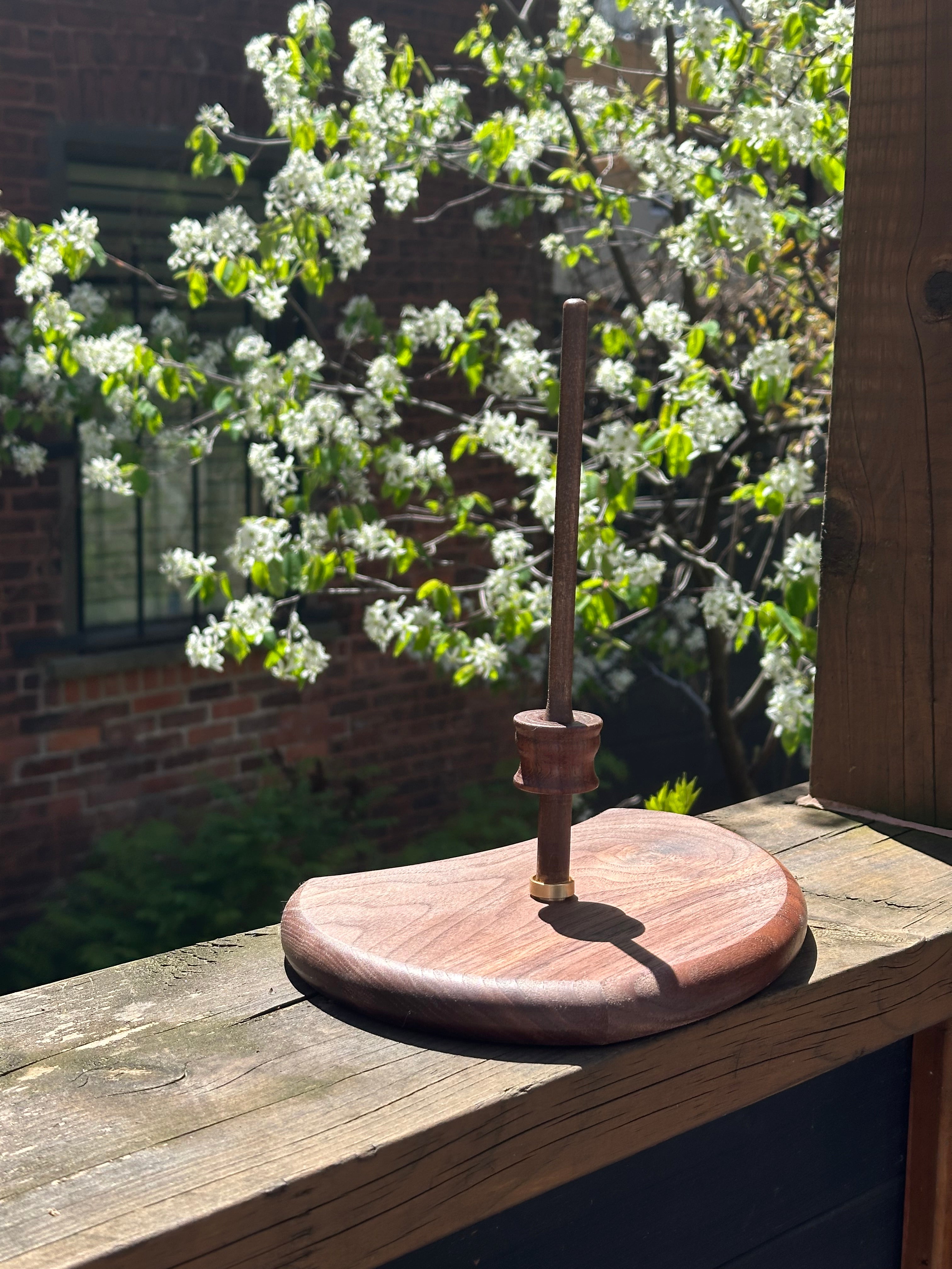 piccolo peg stand