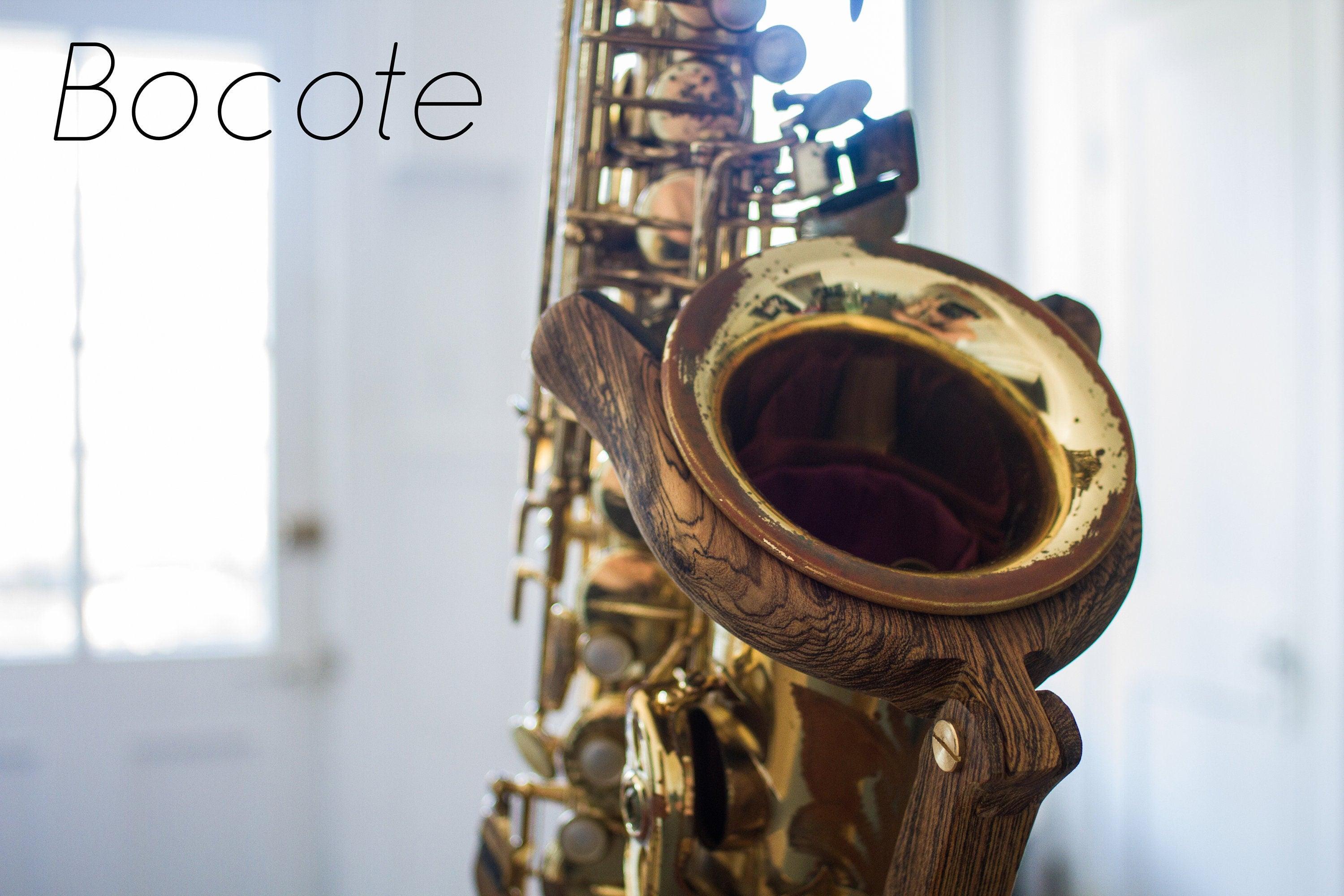 Solid Wood Sax Stand - Wood & Winds